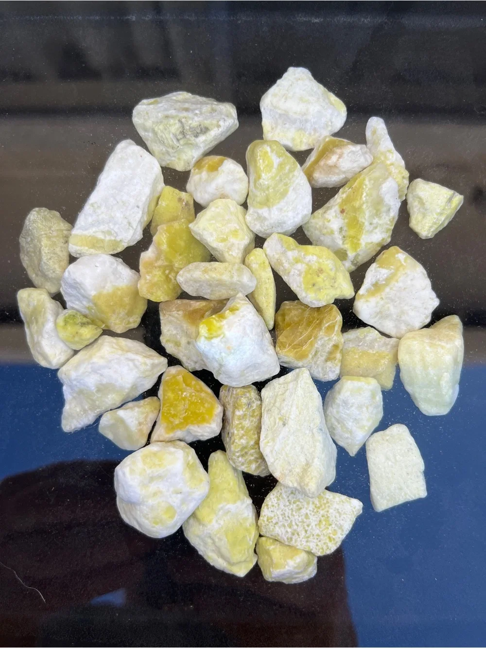 🍒 5/$25 🍒 46 Pieces of Raw Lime Green Serpentine